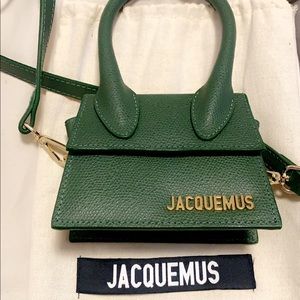 Jacquemus Le Chiquito